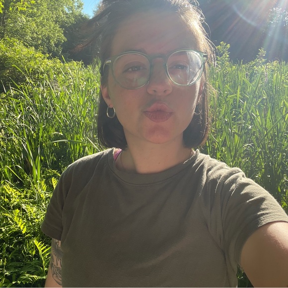 Meet your Posher, Jacqueline - Picture 2 of 4